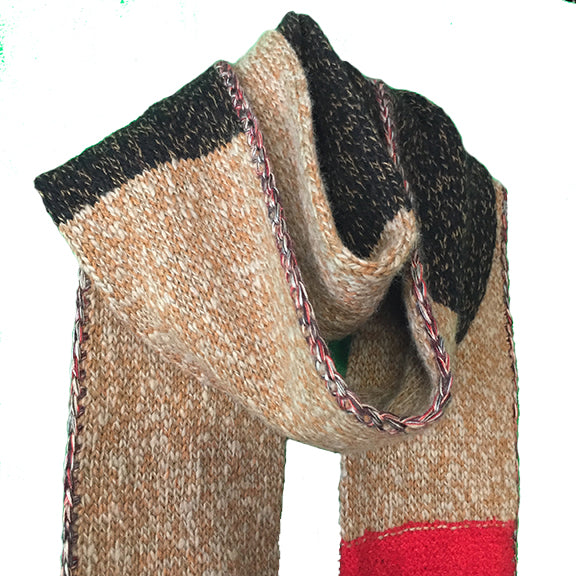 MAIA SCARF IN UPCYCLED CASHMERE TWEED CONTRAST RED